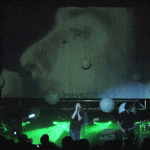 El grupo Vetusta Morla en la sala Joy Eslava con visuales y escenografía de Álvaro León