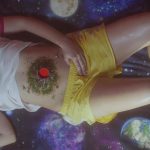 Videoclip del tema 'Bajo el volcán' del grupo musical Love of Lesbian.