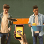 Campaña #FantaPlayNow para Fanta. How to wash the car